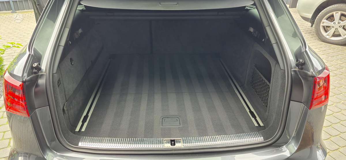 Audi A6, 3.0 l., universalas
