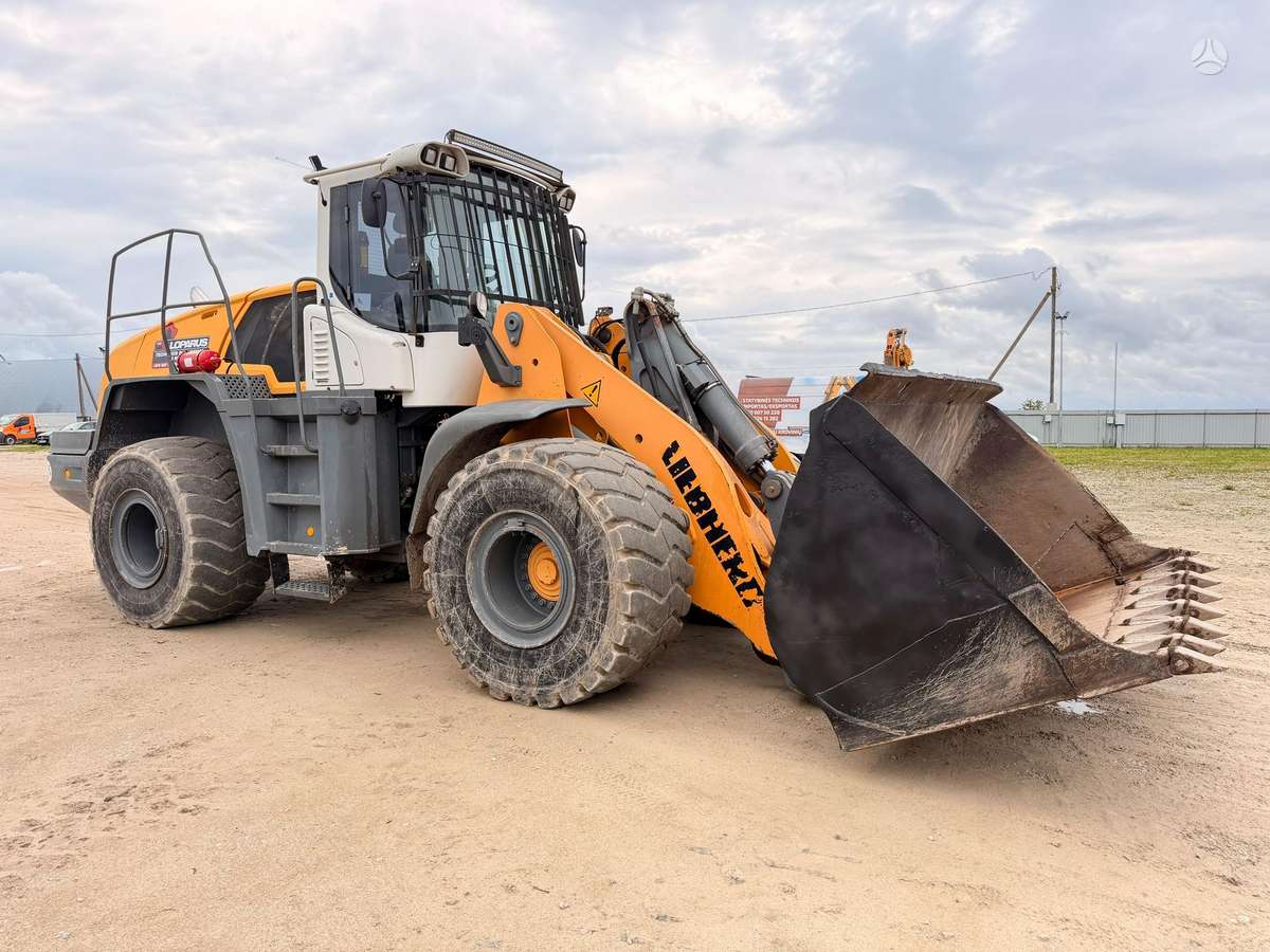 Liebherr L 566 , 5m3 quick coupler, frontaliniai krautuvai