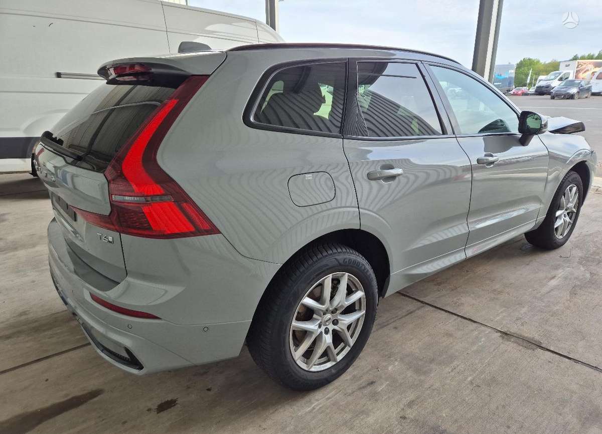 Volvo XC60 - 2