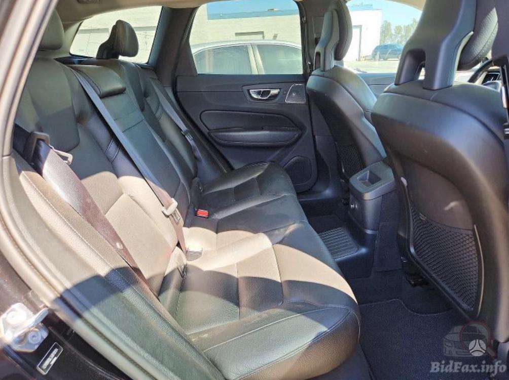 Volvo XC60 - 11