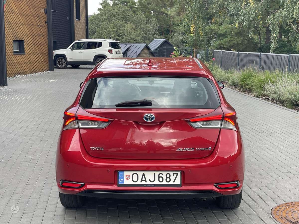 Toyota Auris - 5