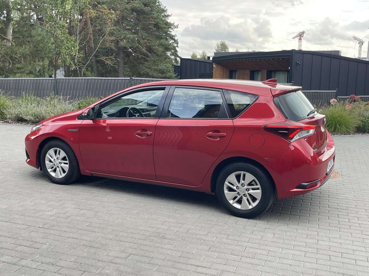 Toyota Auris - 7