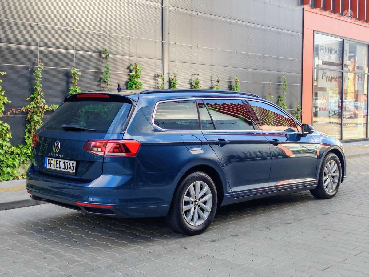 Volkswagen Passat - 5