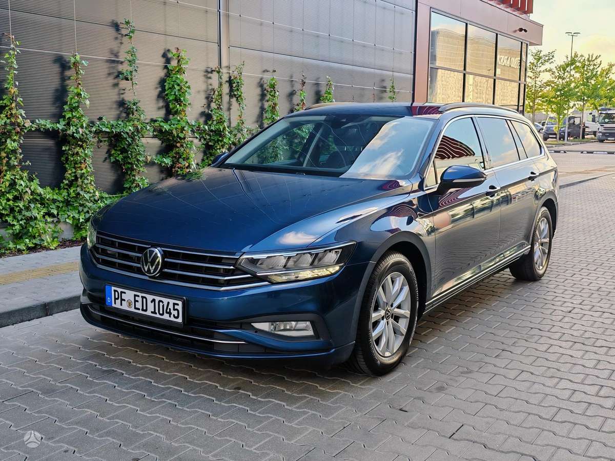 Volkswagen Passat - 8