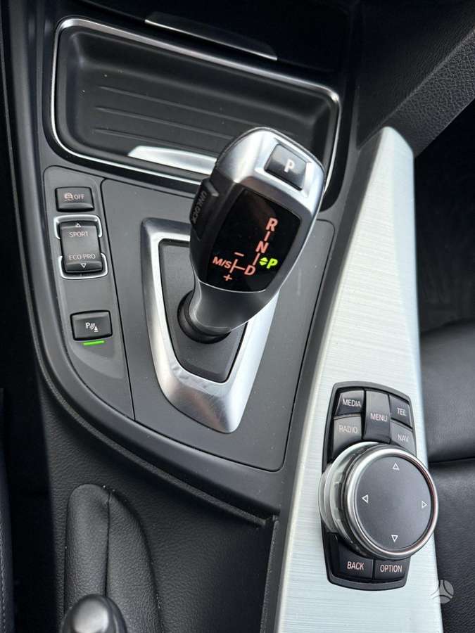 BMW 320, 2.0 l., Универсал