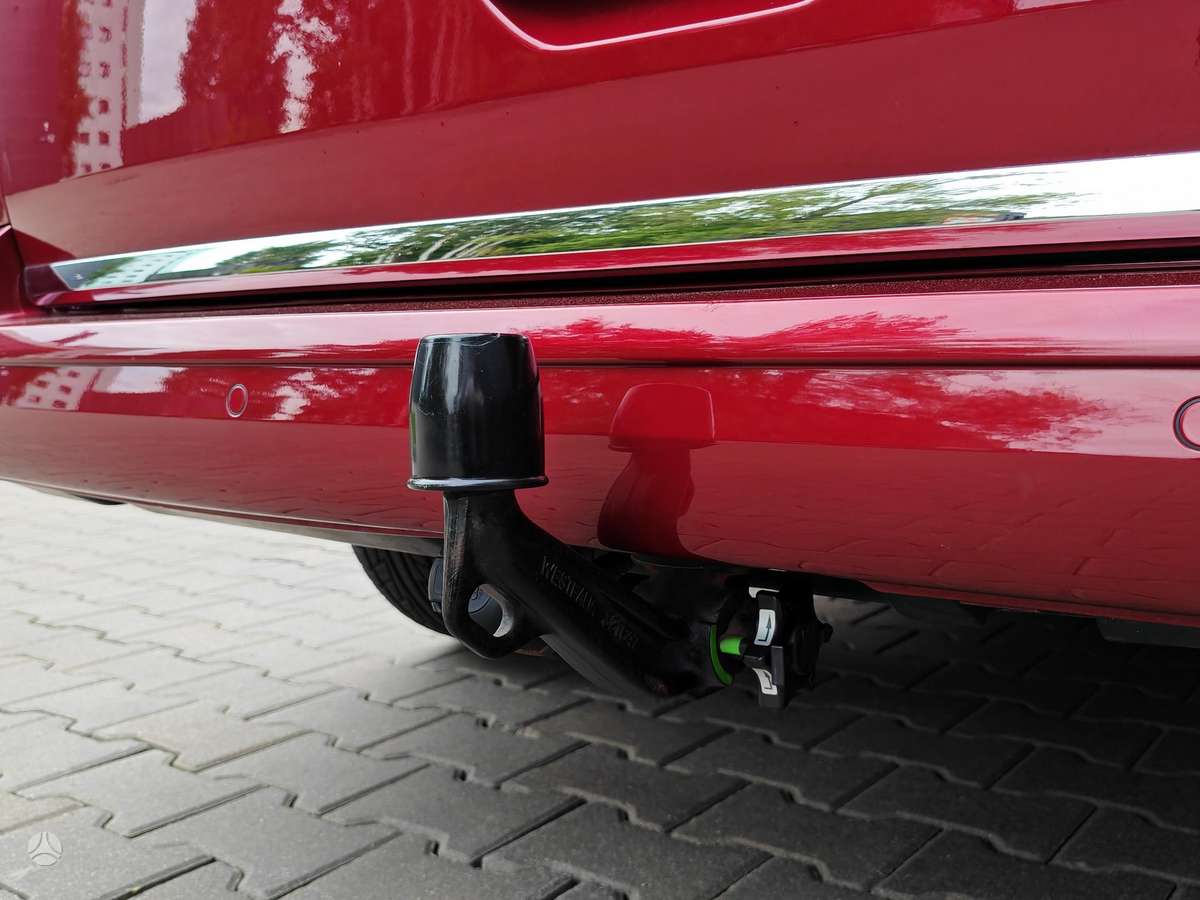 Volkswagen Multivan - 8