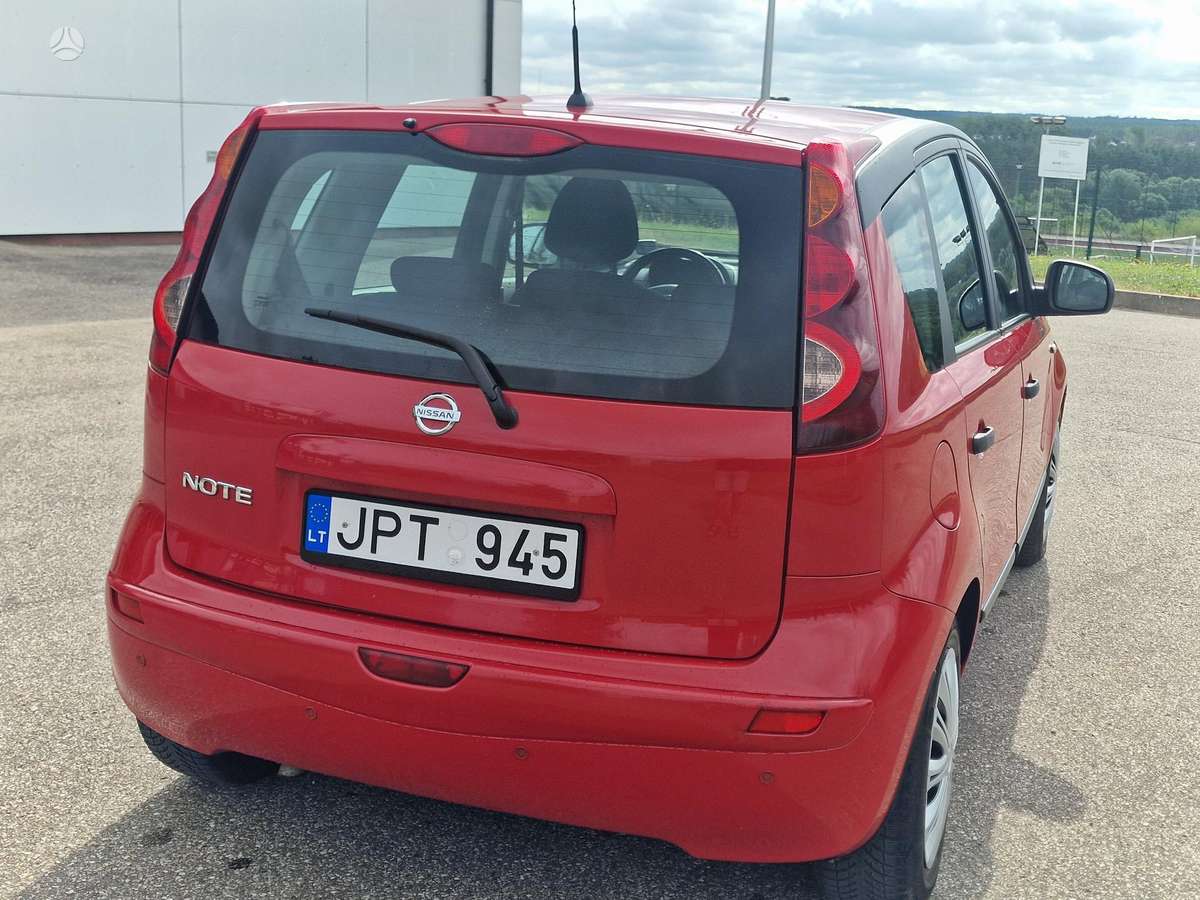 Nissan Note, 1.5 l., hatchback
