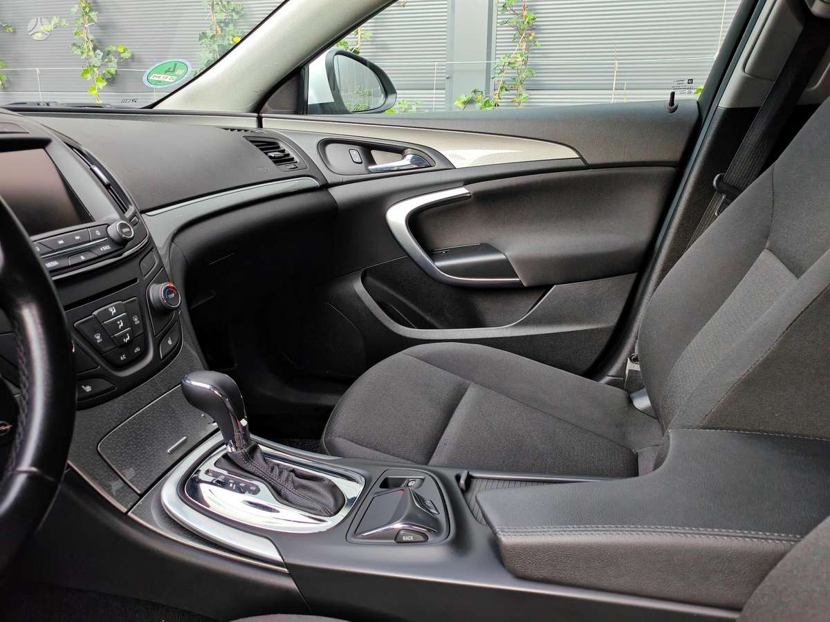 Opel Insignia, 2.0 l., Универсал