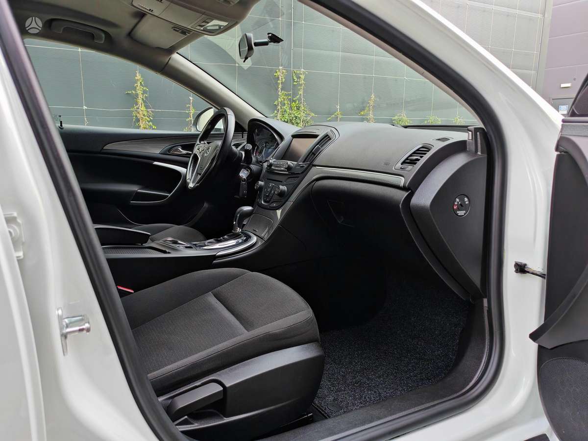 Opel Insignia, 2.0 l., Универсал