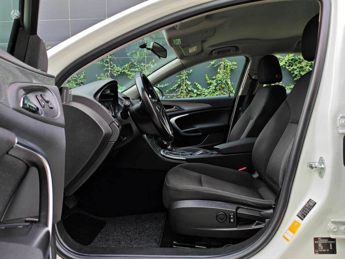Opel Insignia, 2.0 l., Универсал