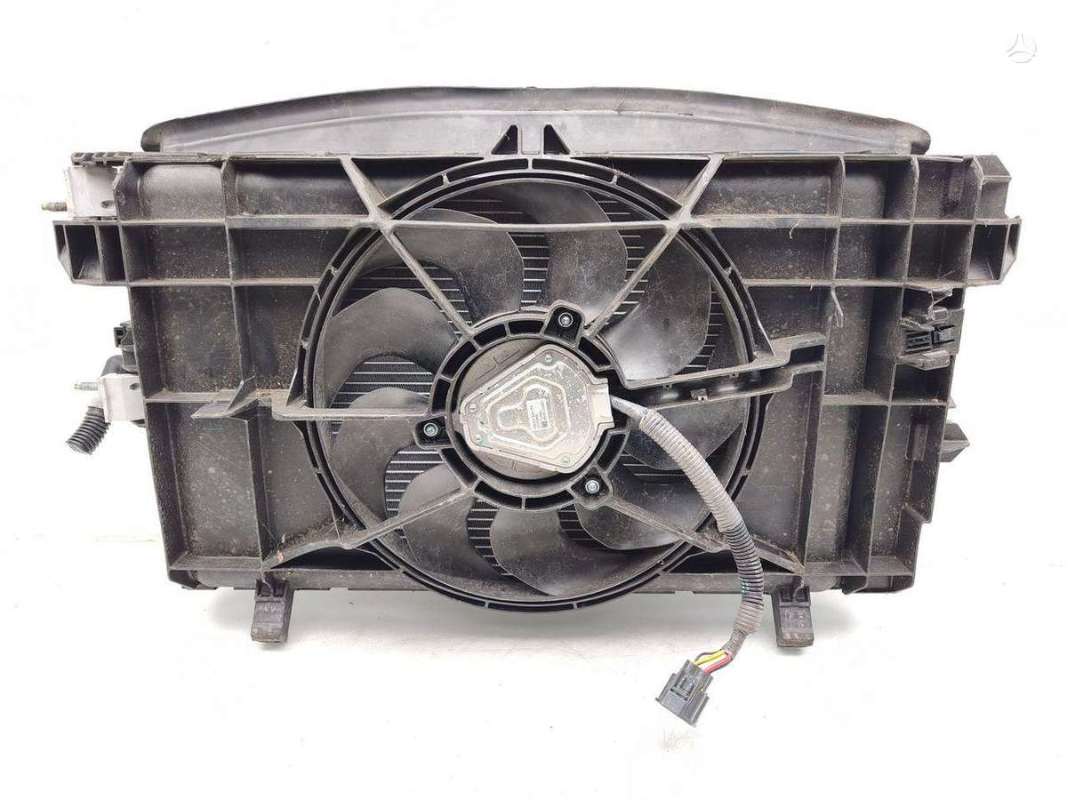 Tesla Model 3, 1076732-00-H, radiator