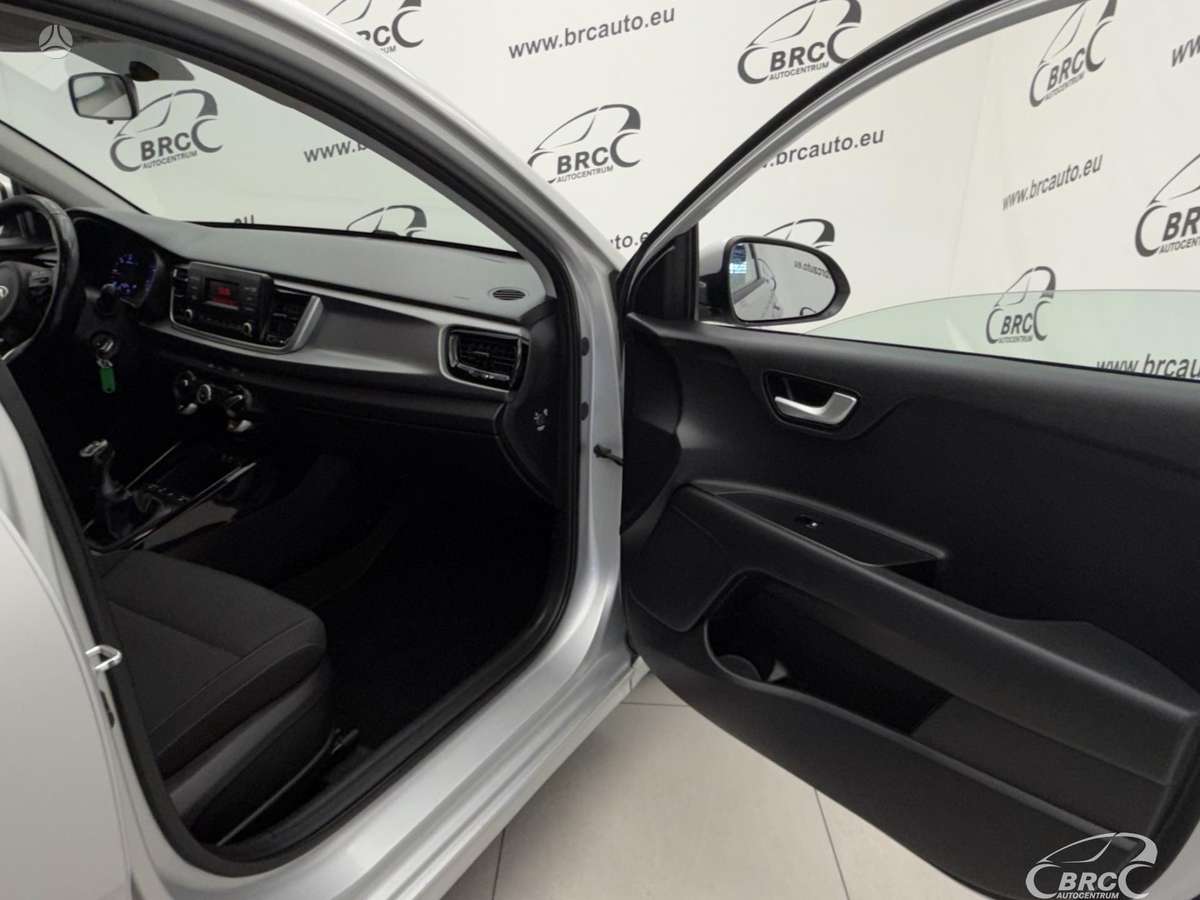 Kia Rio, 1.4 l., Хэтчбек