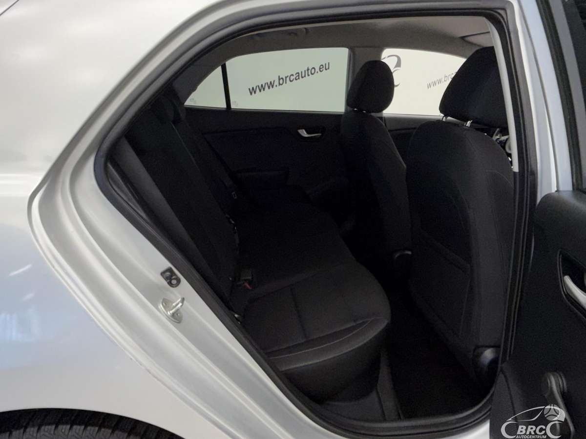 Kia Rio, 1.4 l., hatchback