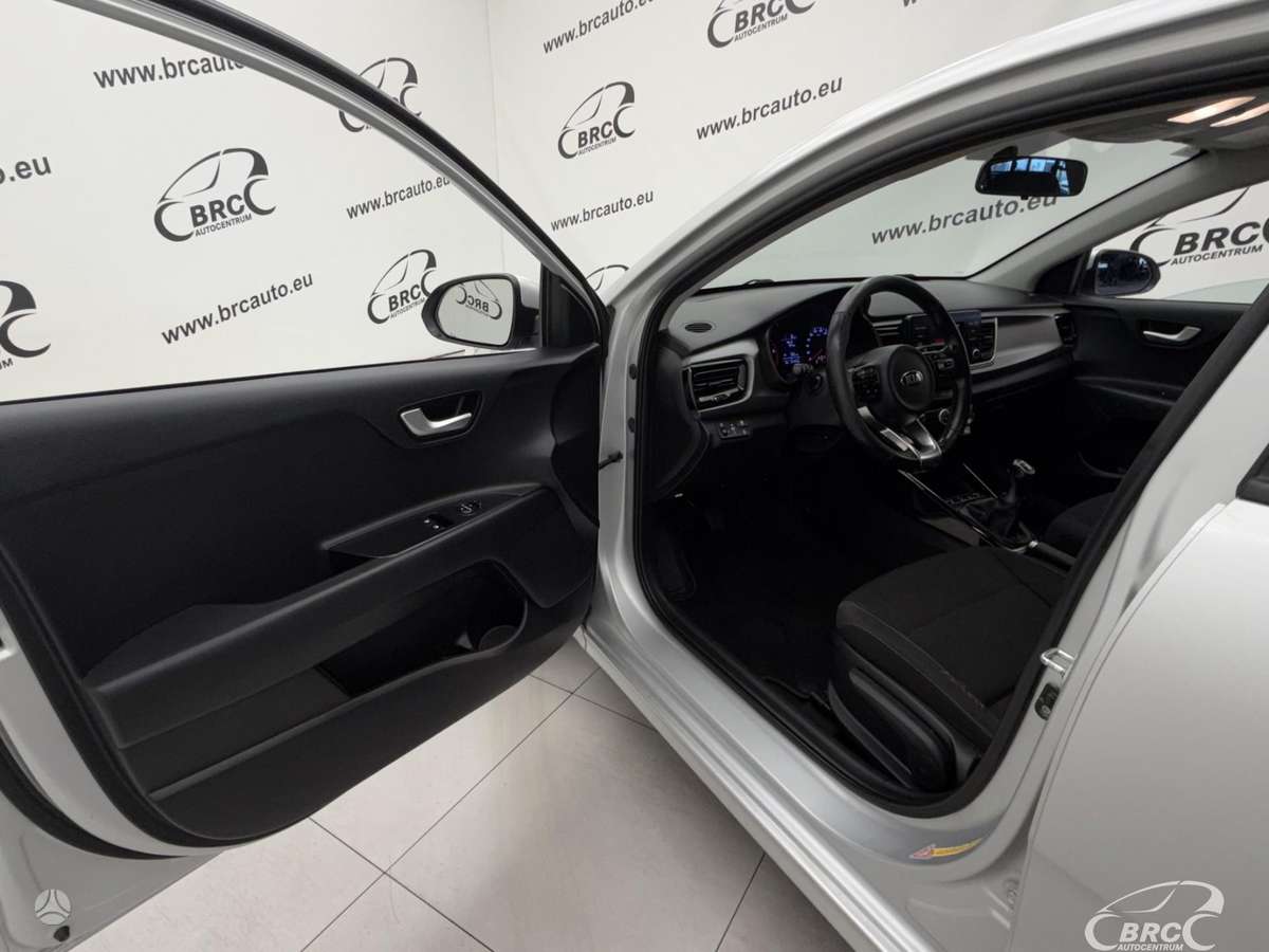 Kia Rio, 1.4 l., Хэтчбек