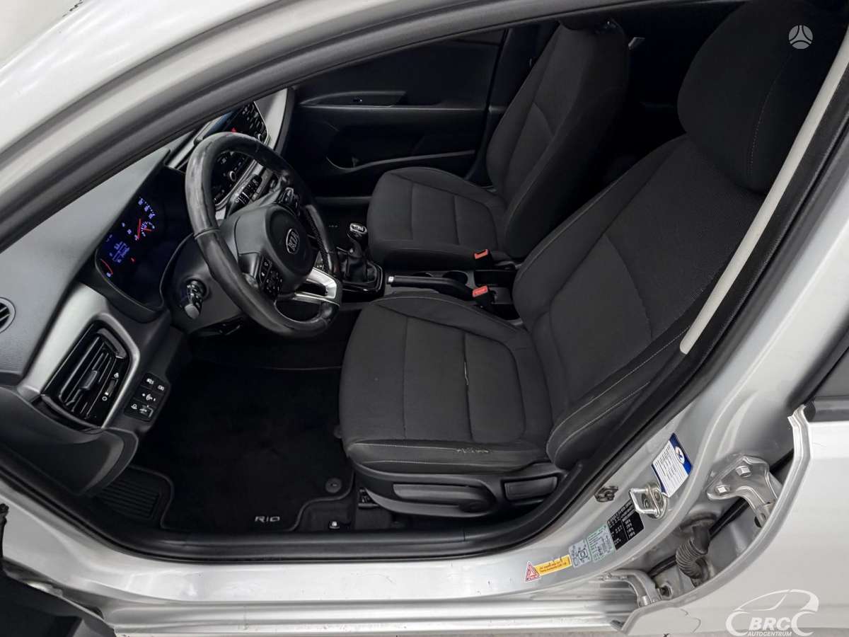 Kia Rio, 1.4 l., hatchback