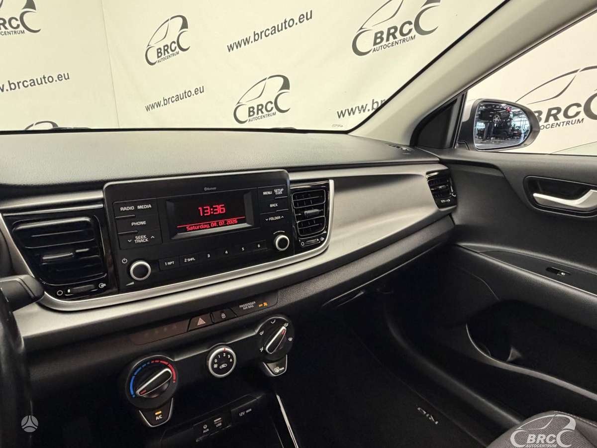 Kia Rio, 1.4 l., Хэтчбек