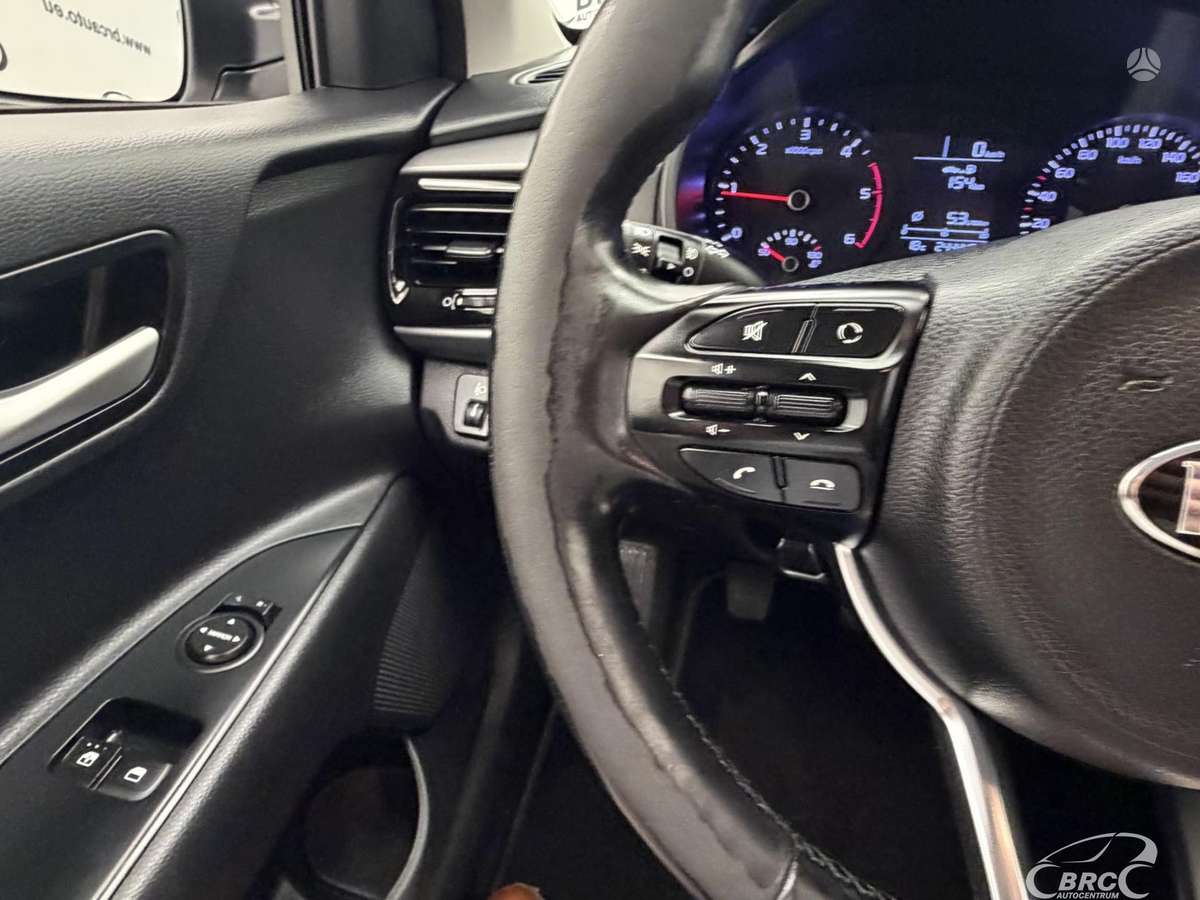 Kia Rio, 1.4 l., hatchback