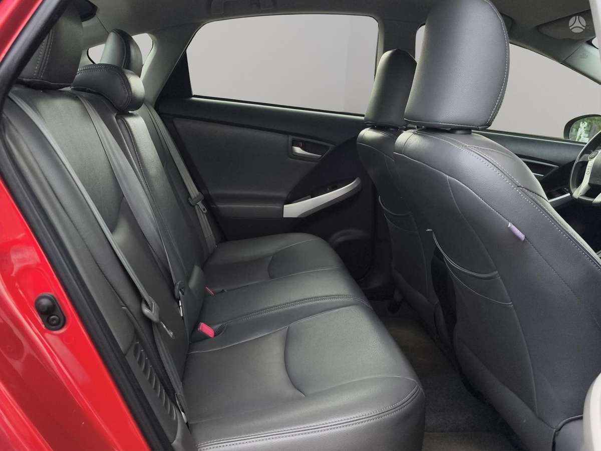 Toyota Prius - 9