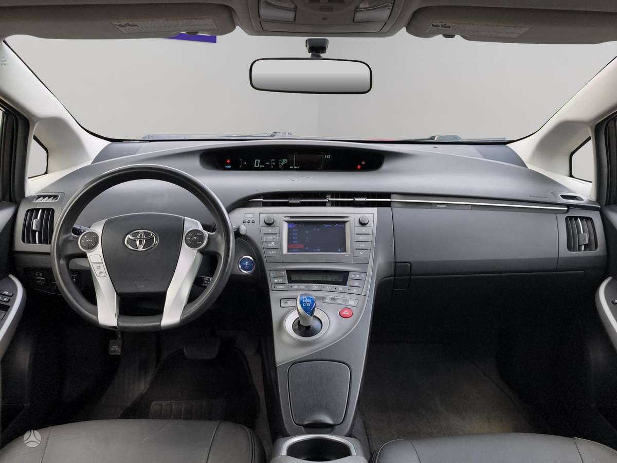 Toyota Prius - 12