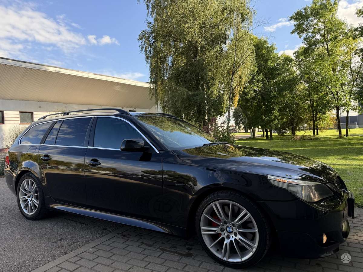 BMW 535, 3.5 l., Универсал