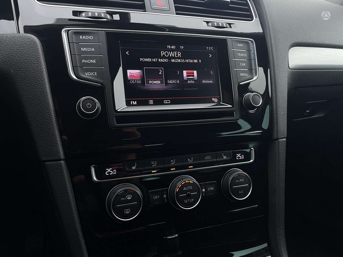 Volkswagen Golf, 1.6 l., Универсал