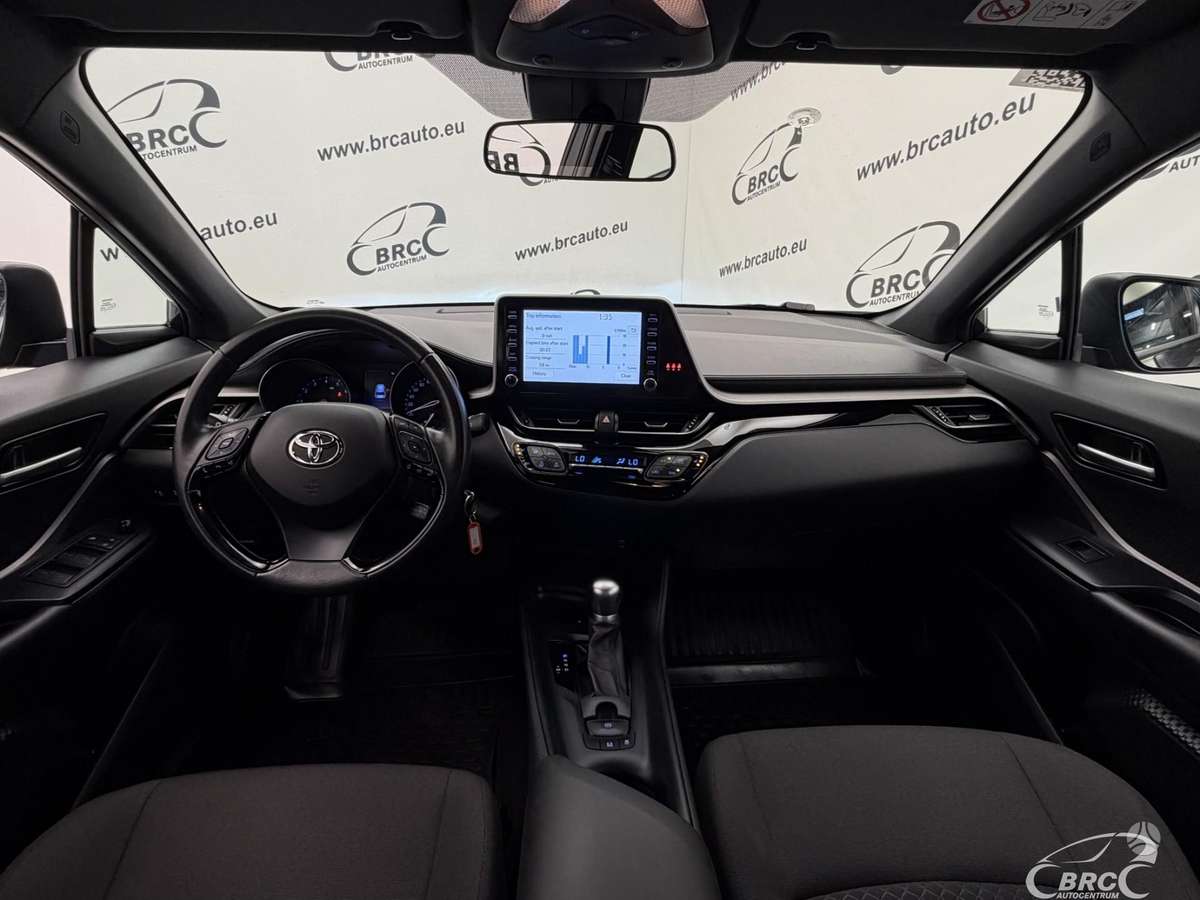 Toyota C-HR - 4