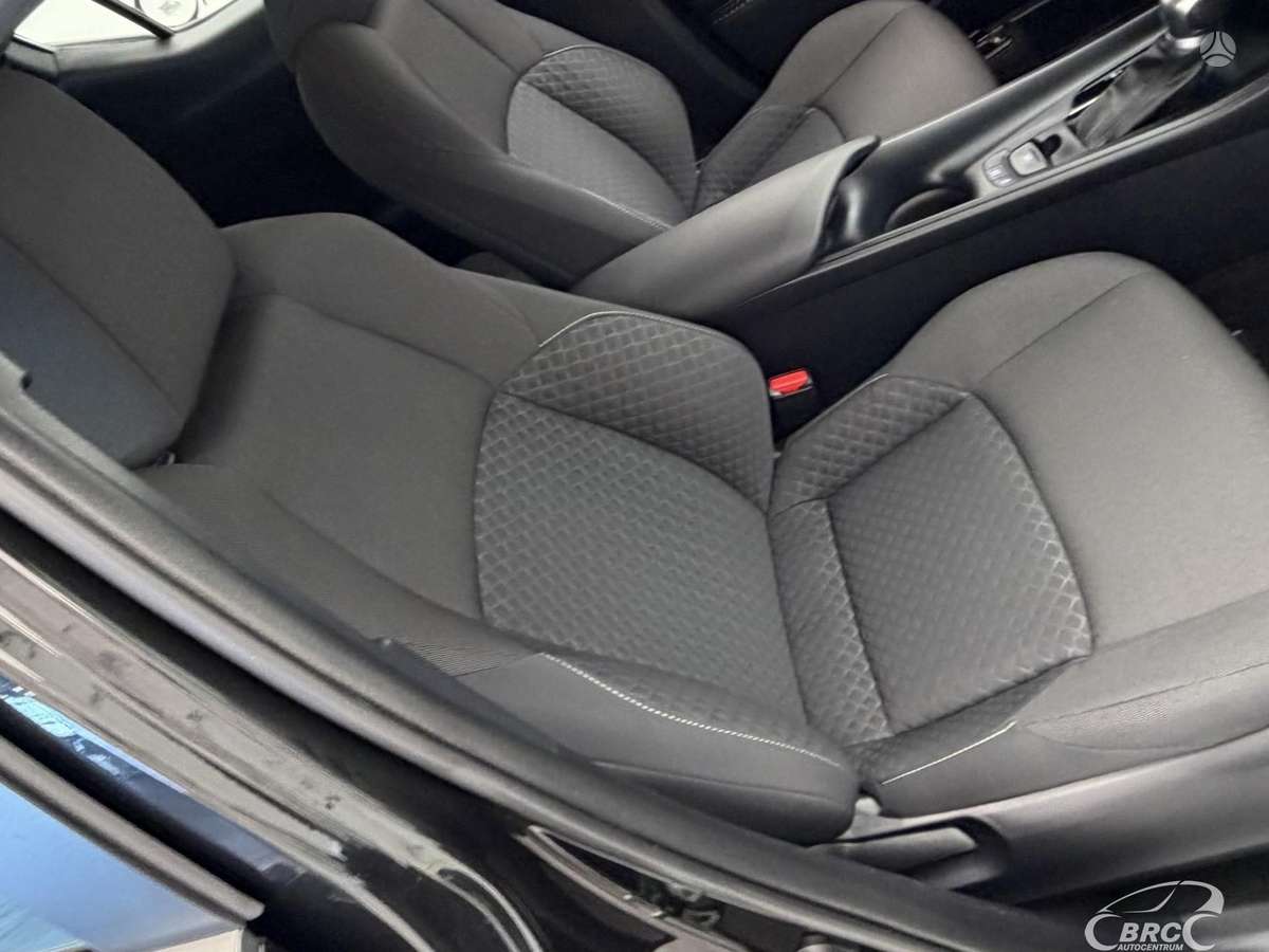 Toyota C-HR - 6