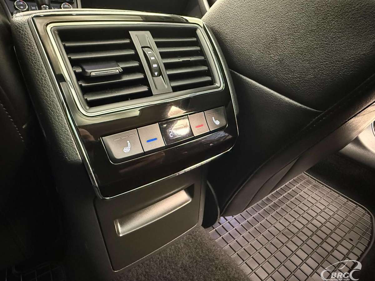 Skoda Superb, 2.0 l., wagon