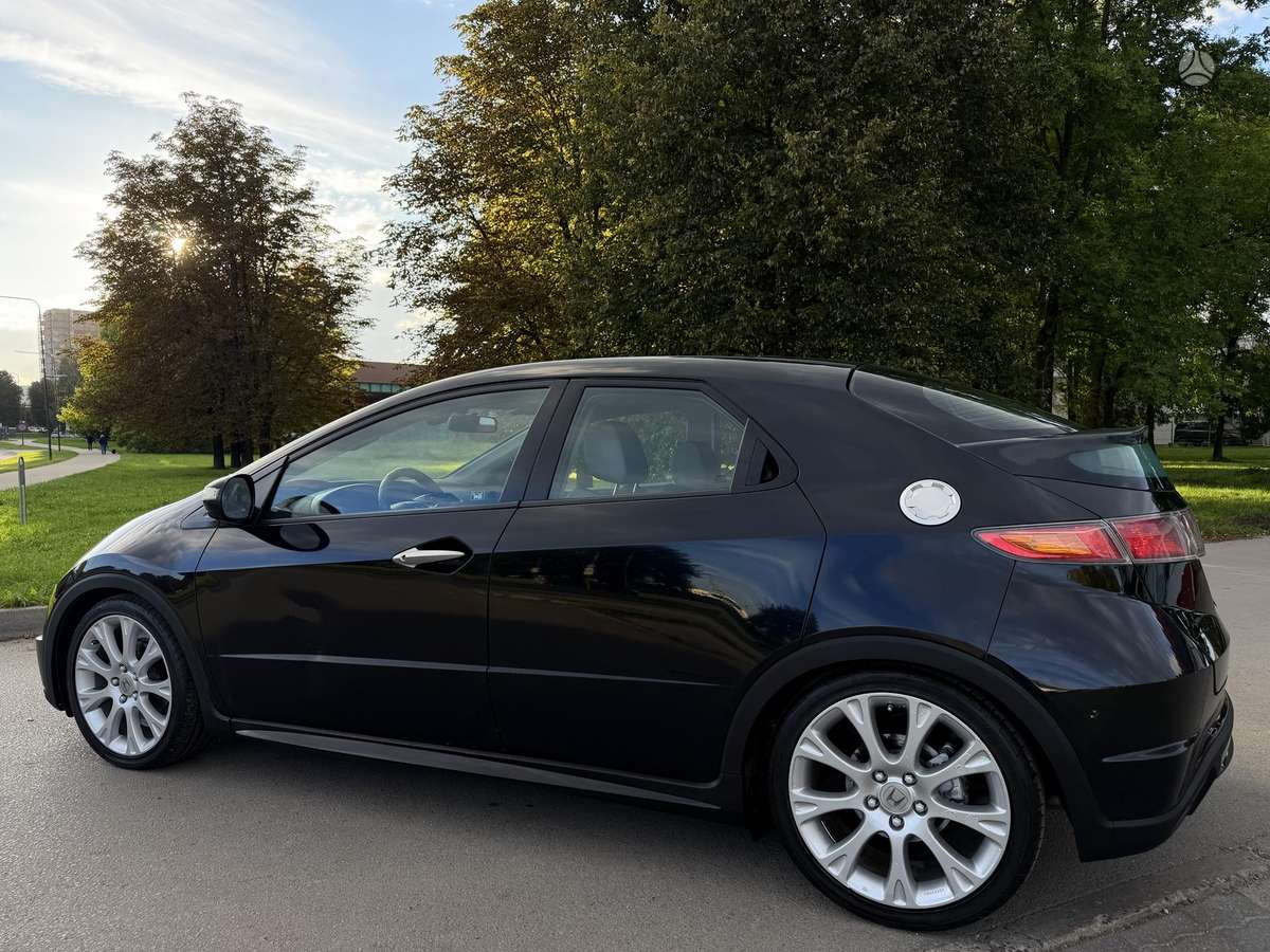 Honda Civic, 2.2 l., hatchback