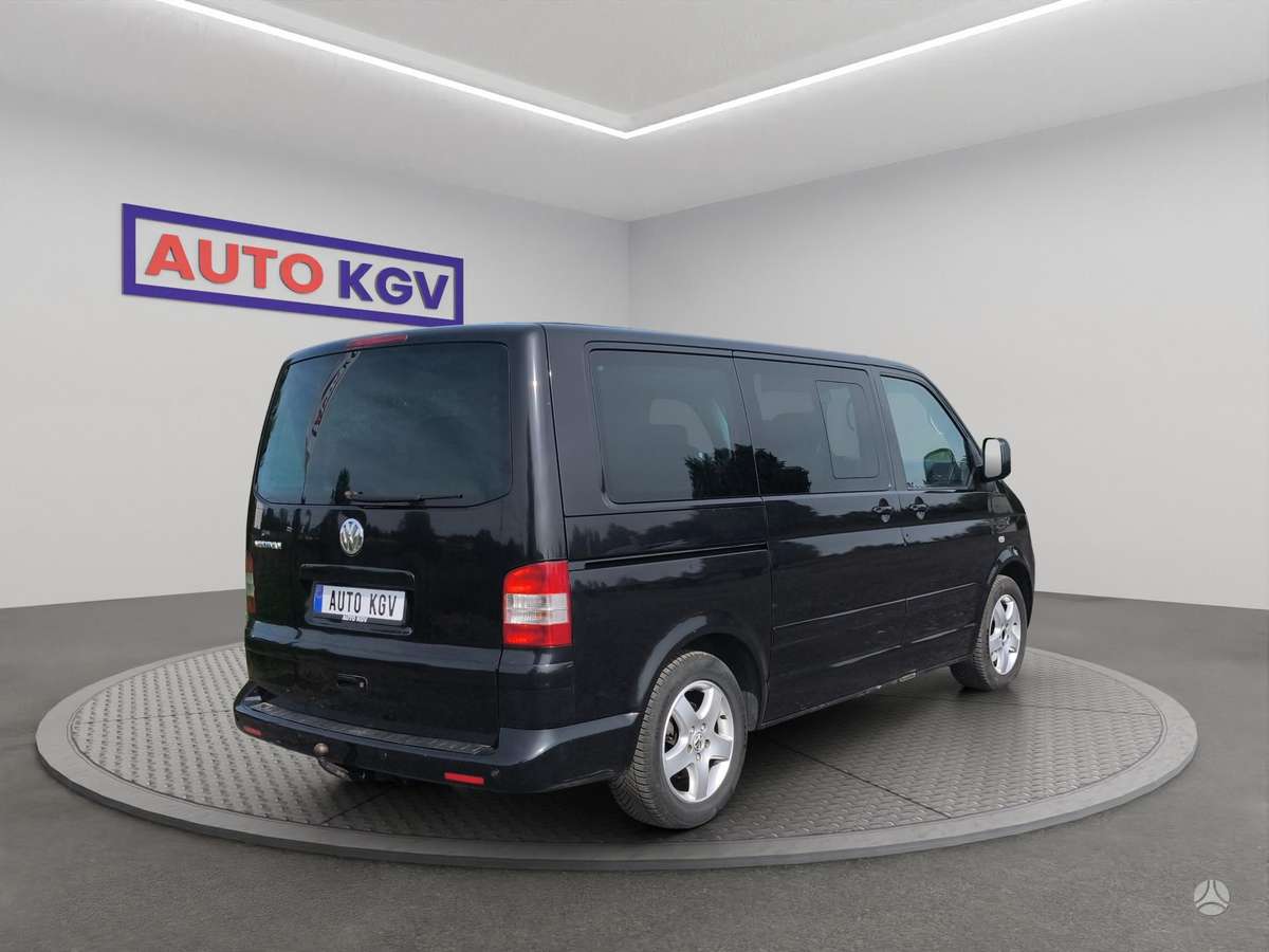 Volkswagen Multivan - 5