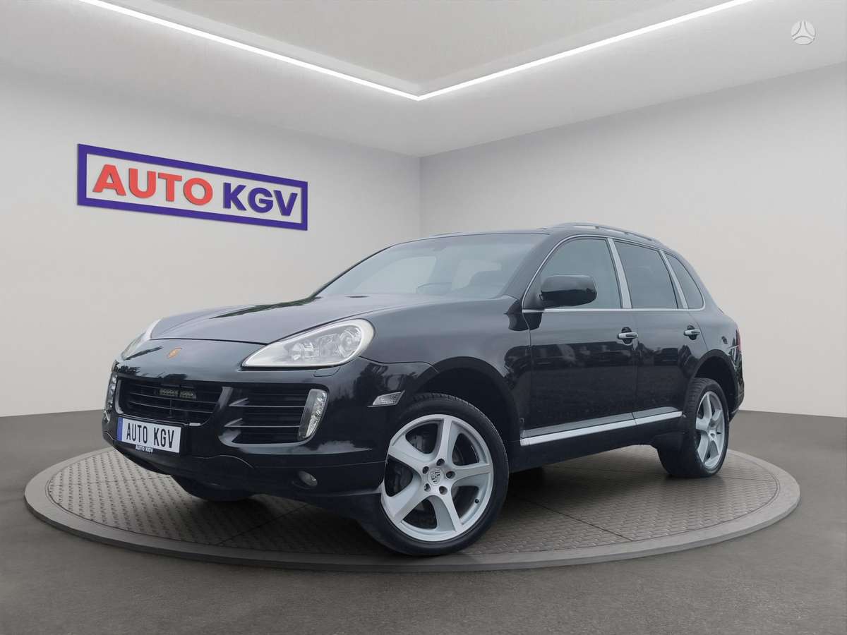 Porsche Cayenne - 1