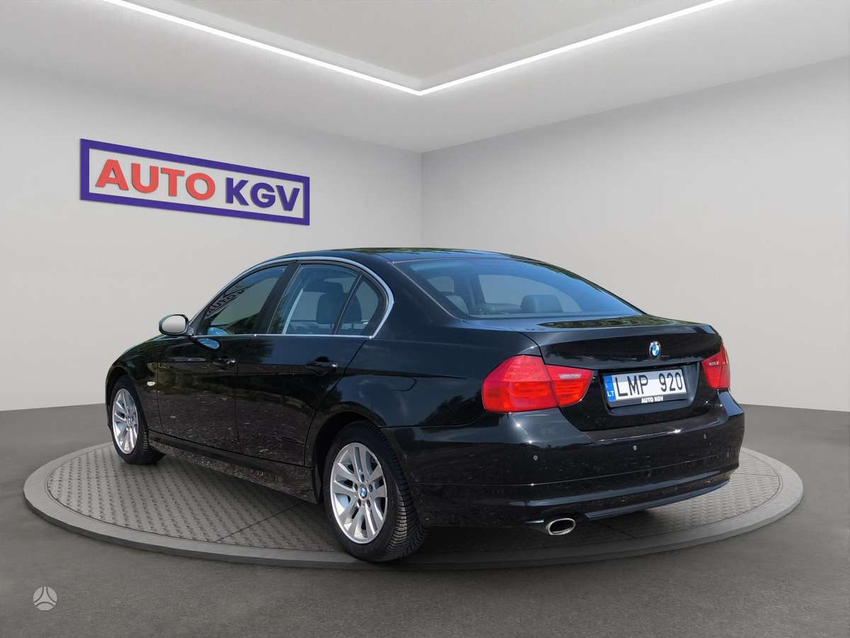 BMW 318, 2.0 l., Седан