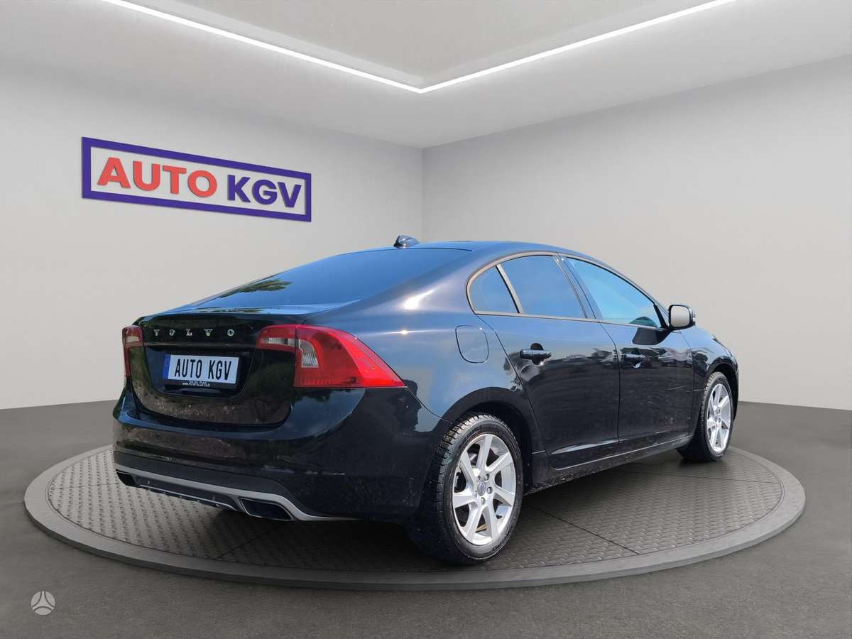 Volvo S60, 2.0 l., Седан