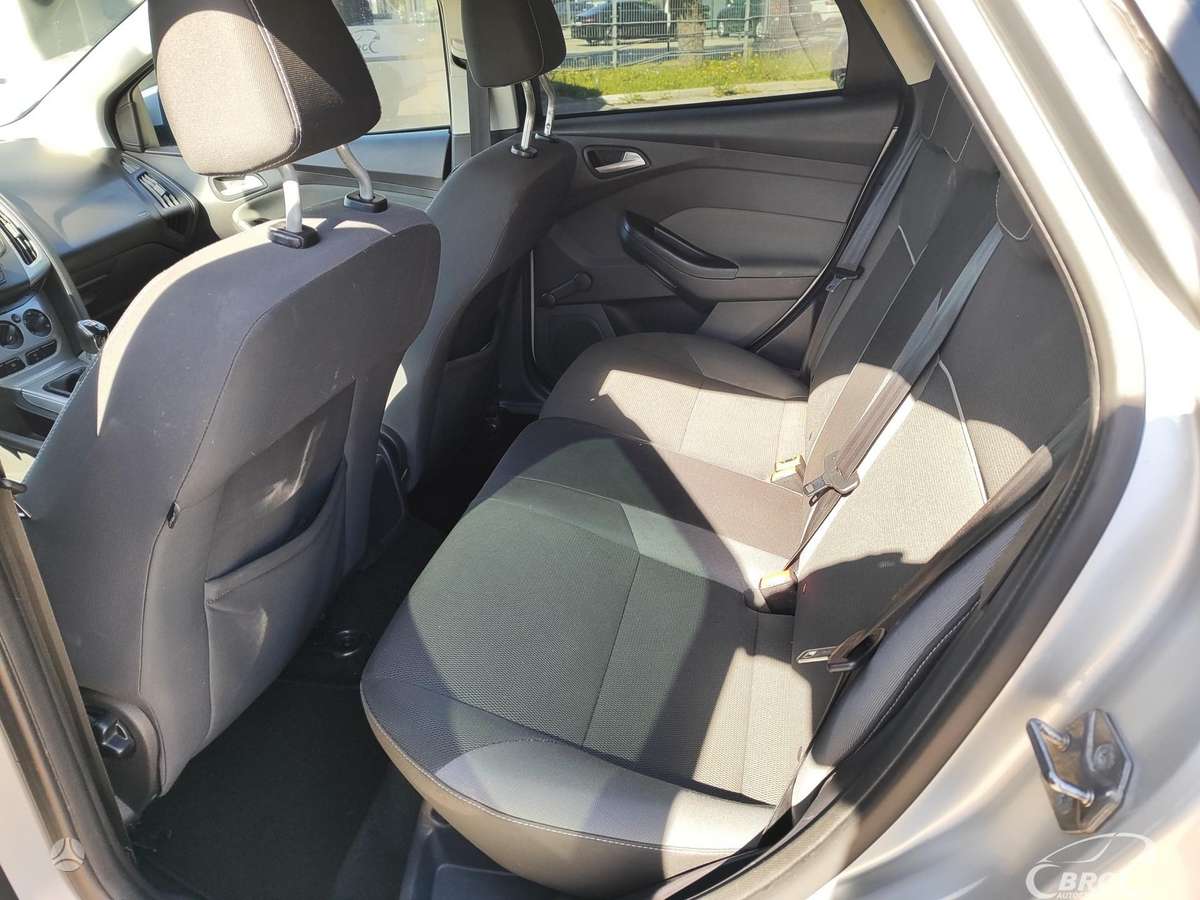 Ford Focus, 1.6 l., universalas