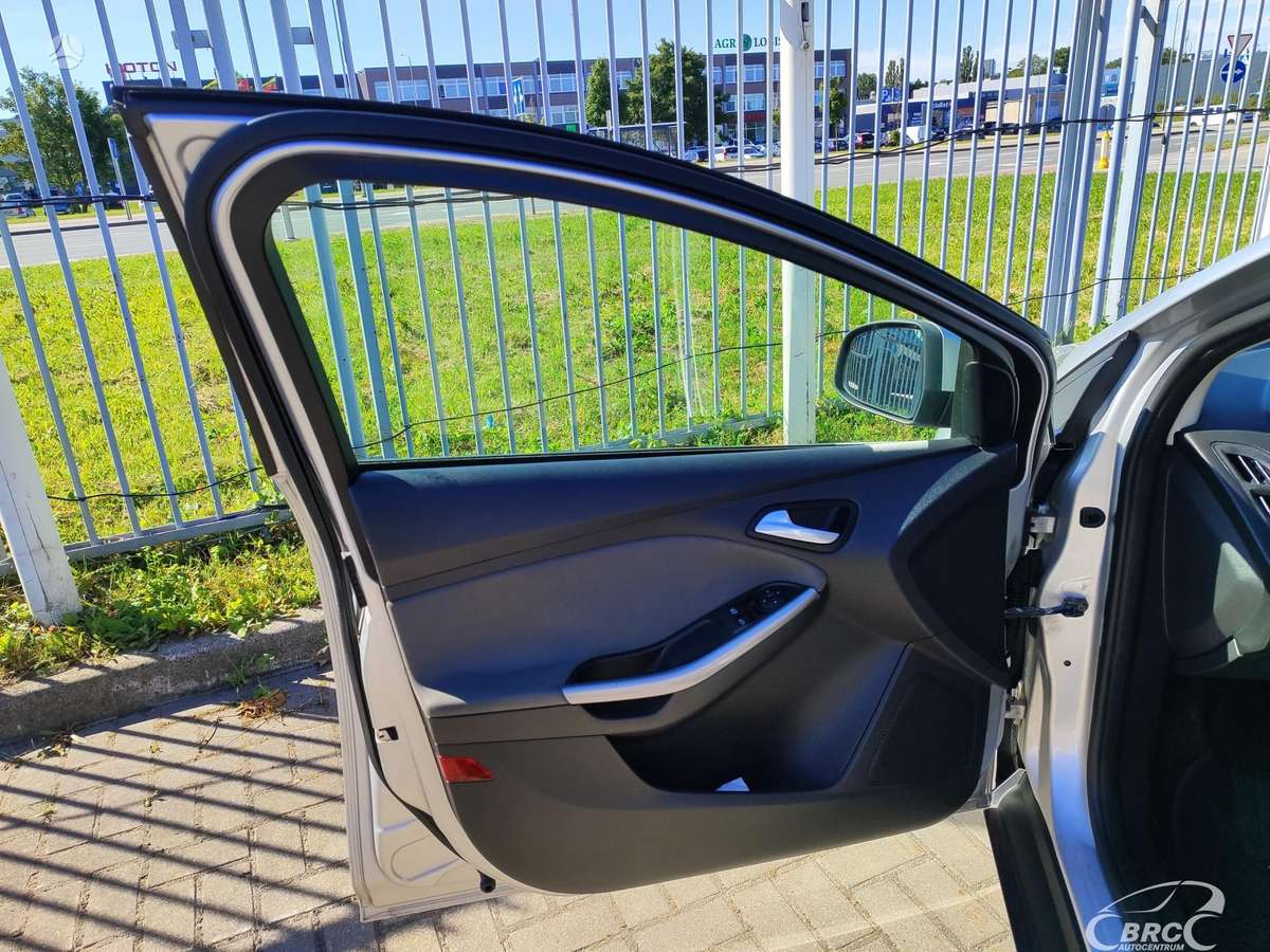 Ford Focus, 1.6 l., universalas