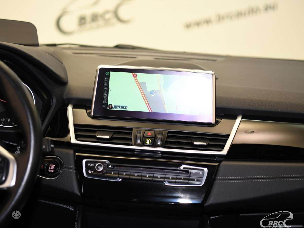BMW 218 Active Tourer, 2.0 l., Минивэн