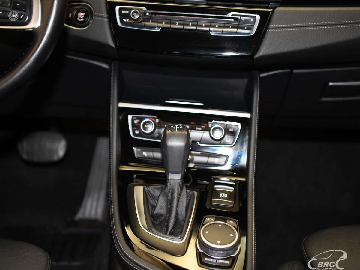 BMW 218 Active Tourer, 2.0 l., Минивэн