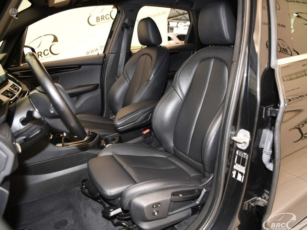 BMW 218 Active Tourer, 2.0 l., Минивэн