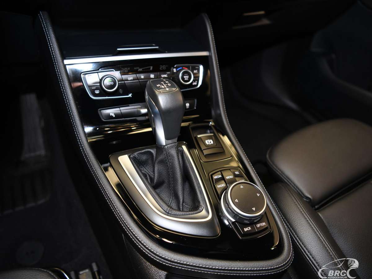 BMW 218 Active Tourer, 2.0 l., Минивэн