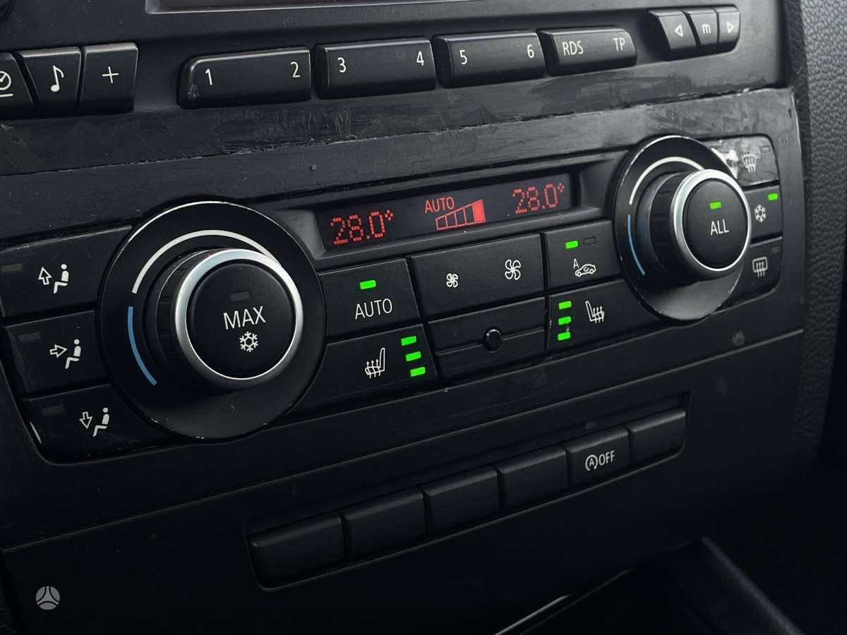 BMW 120, 2.0 l., Хэтчбек