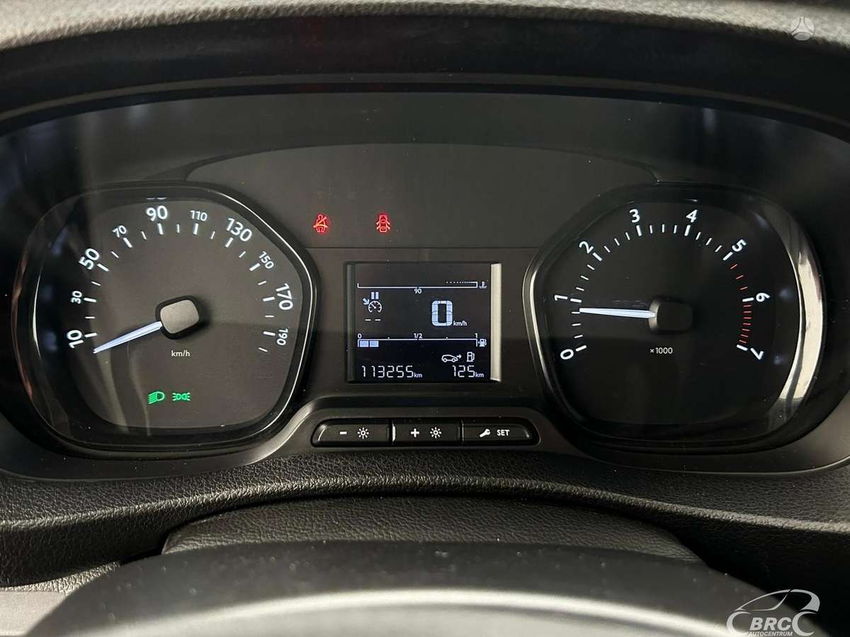 Toyota Proace - 10