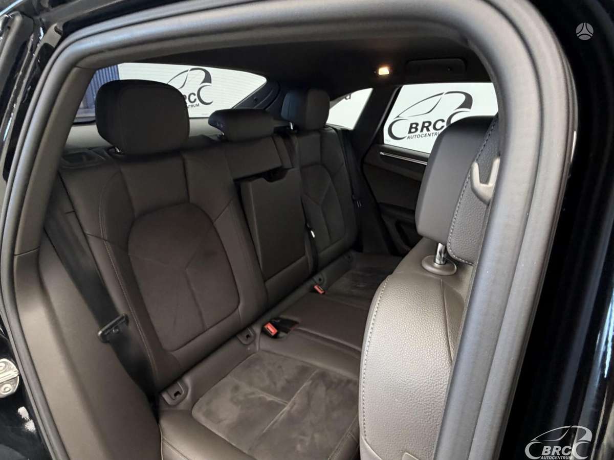 Porsche Macan, 2.0 l., off-road / crossover