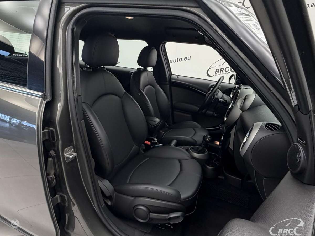 Mini Cooper S, 1.6 l., hatchback