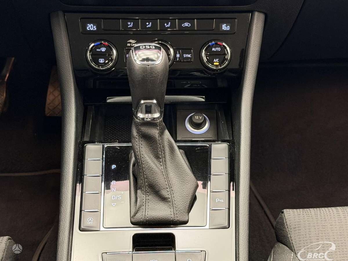 Skoda Superb, 1.6 l., Универсал