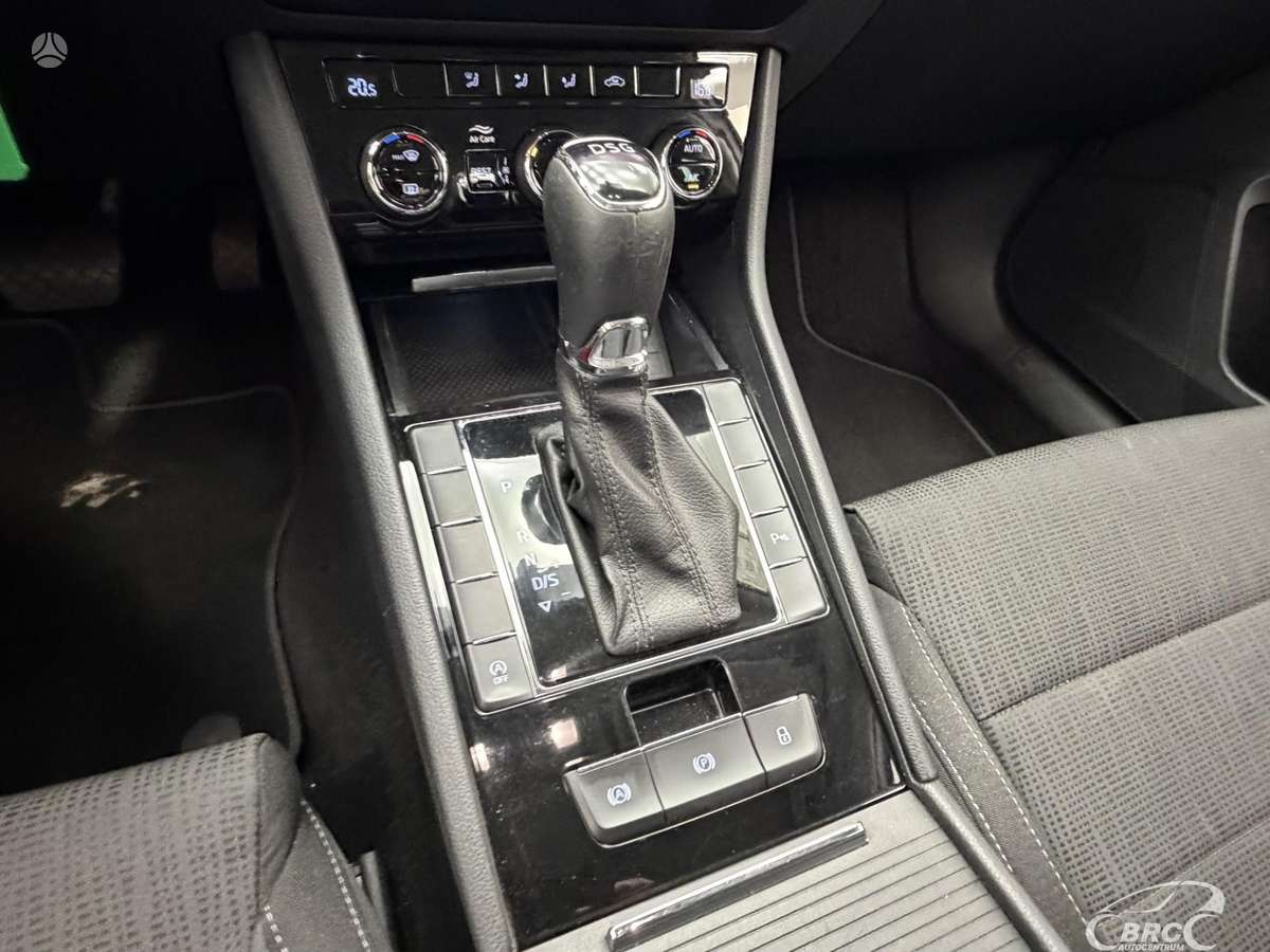 Skoda Superb, 1.6 l., Универсал