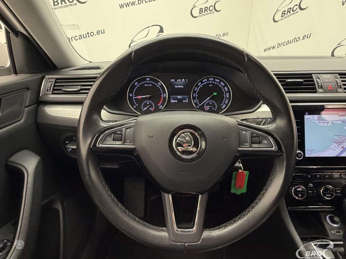 Skoda Superb, 1.6 l., Универсал