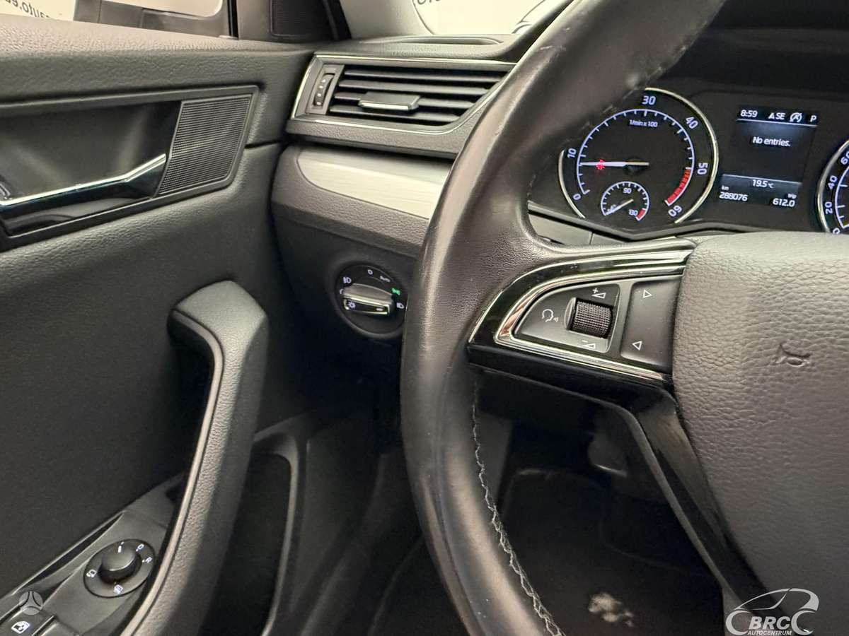 Skoda Superb, 1.6 l., Универсал
