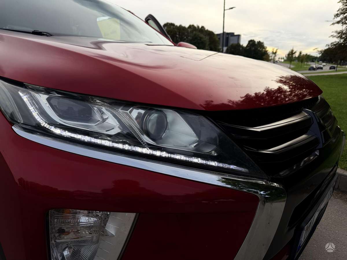 Mitsubishi Eclipse Cross, 1.5 l., Внедорожник / Кроссовер