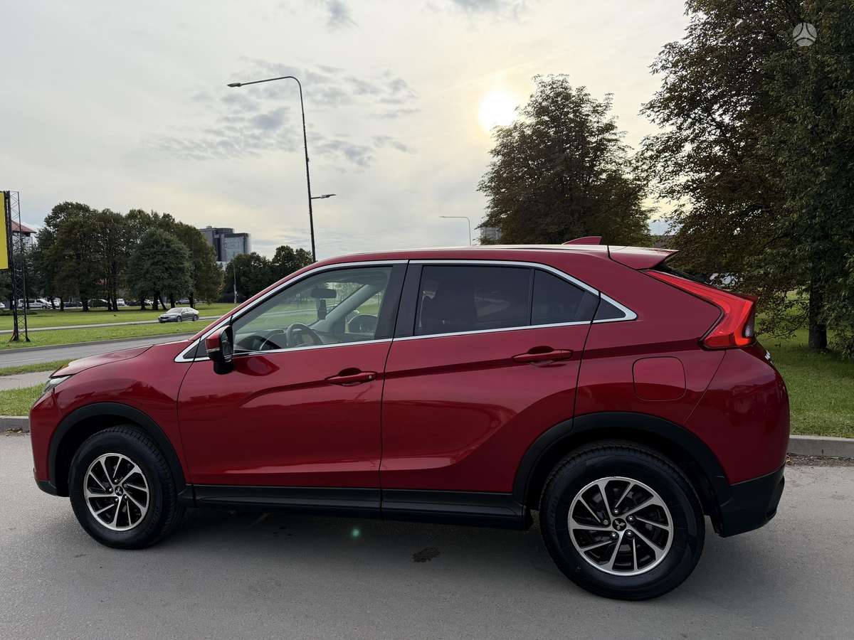 Mitsubishi Eclipse Cross, 1.5 l., Внедорожник / Кроссовер