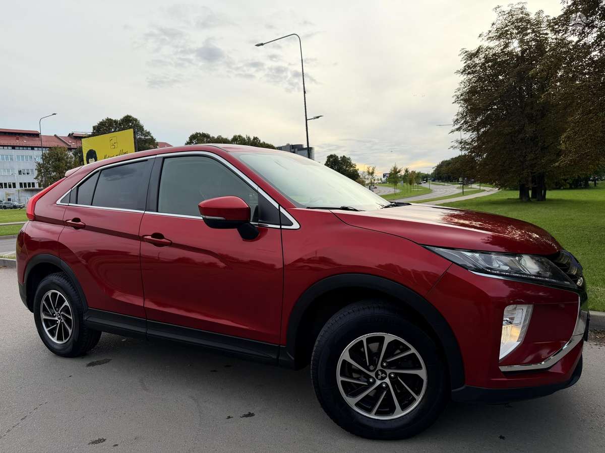 Mitsubishi Eclipse Cross, 1.5 l., Внедорожник / Кроссовер